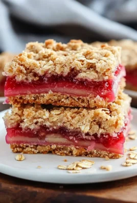 Amish Oatmeal Rhubarb Bars (with crumb topping) 31 Amish Oatmeal Rhubarb Bars (with crumb topping)