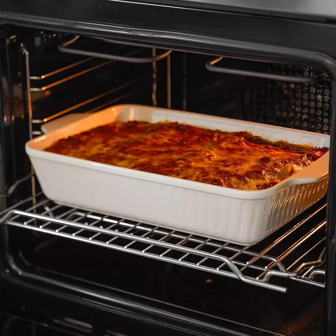 The Casserole Dish Thousands of Families Can't Cook Without!